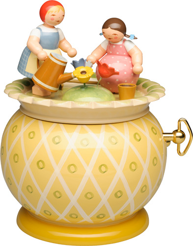 Spieldose "Zwei Mädchen" Ward ein Blümlein mir geschenket, letztmalig 2025