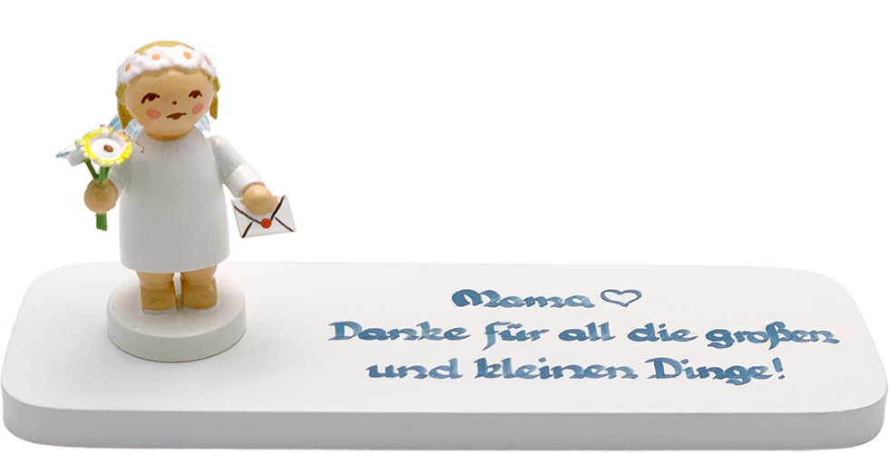 Gratulantenengel mit Strauß und Brief auf Sockelplatte