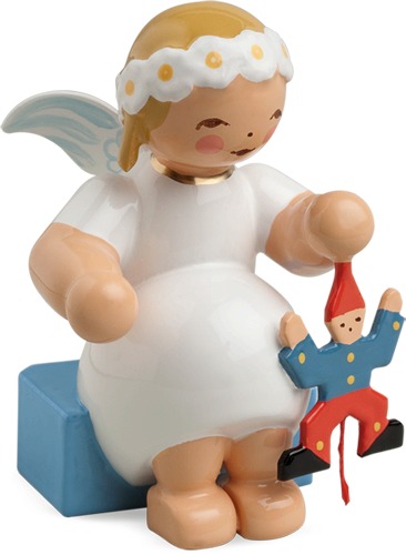 Margeritenengel, sitzend, mit Hampelmann, letztmalig 2023