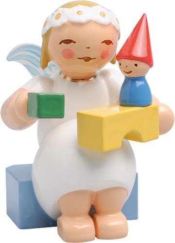 Margeritenengel, sitzend, mit Bausteinen