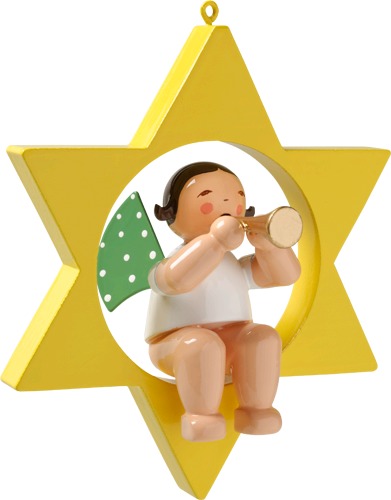 Engel mit Flöte, im Stern