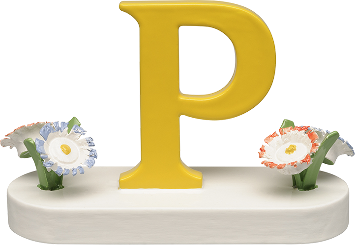 Buchstabe P, mit Blumen
